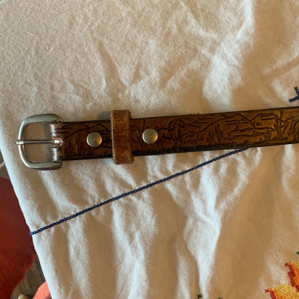 Vintage engraved leather belt - western